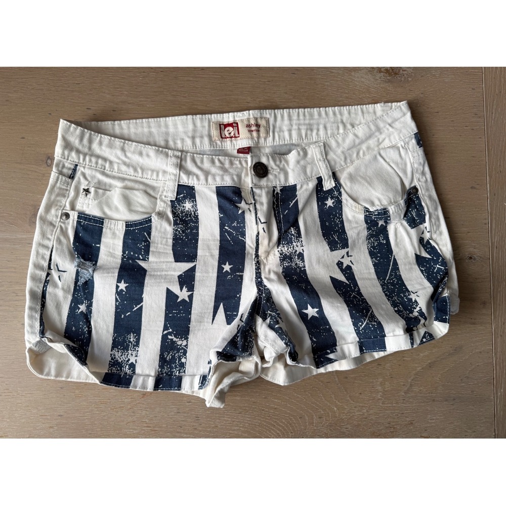 LEI Ashley Lowrise Denim Shorts White Navy Stars Stripes Americana Womens 13 Reg
